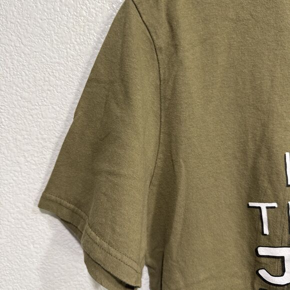 Disney Snow White GRUMPY Dwarf IS THIS JOLLY ENOUGH? - Green Small T-Shirt  GUC - Picture 4 of 7